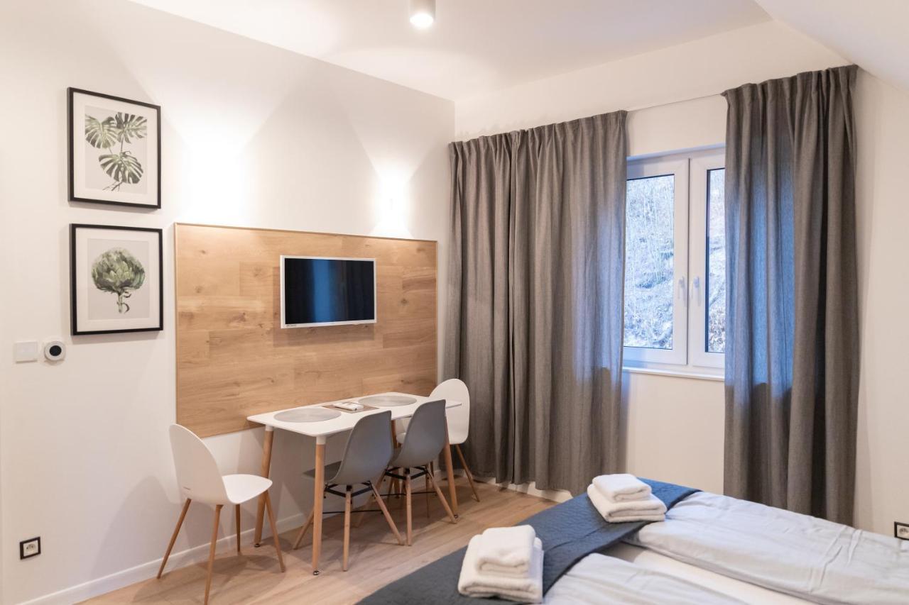 Apartamenty Pod Zamkiem W Janowcu Janowiec Bagian luar foto